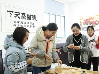 冬至好兆頭，翔工歡樂(lè)多，也為您送上一份祝福！